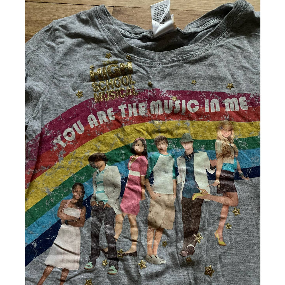 Vintage High School Musical 2 Tee Shirt - Picture 2 of 7